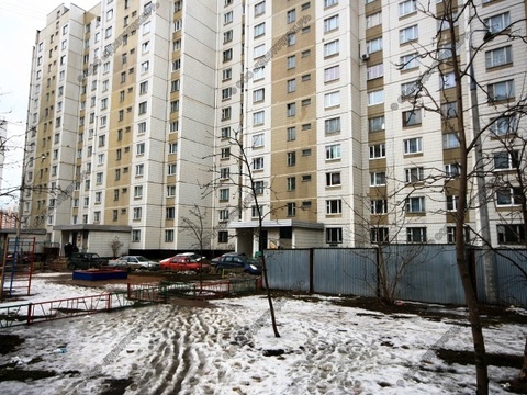 Москва, 2-х комнатная квартира, ул. Барышиха д.38, 8000000 руб.