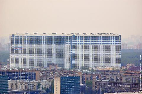 Машиноместо в отличном паркинге ЖК Аэробус с охраной, автомойкой, 1100000 руб.