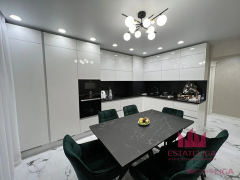 Битца, 4-х комнатная квартира, Южный бульвар д.4, 25000000 руб.