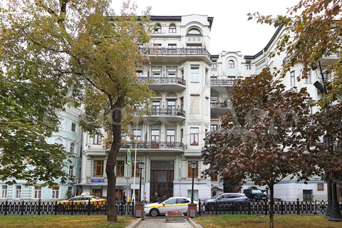 Москва, 4-х комнатная квартира, Тверской бул. д.9, 75000000 руб.