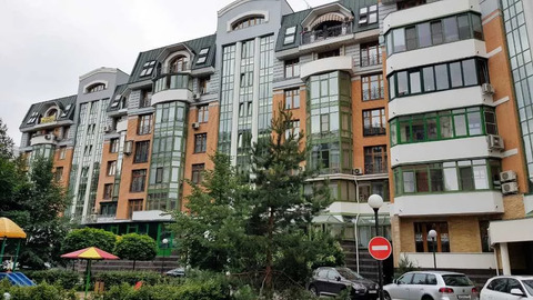 Москва, 3-х комнатная квартира, ул. Крылатская д.45 к4, 49000000 руб.