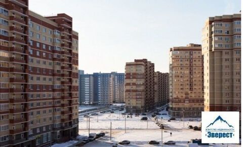 Свердловский, 1-но комнатная квартира, Строителей д.2, 2599000 руб.