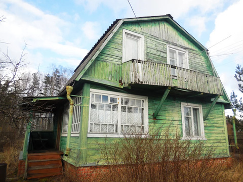 Дача из бревна 70 (кв.м). Летняя кухня. Участок 6 соток. Дача из бревна 70 (кв.м). Летняя кухня. Участок 6 соток.
