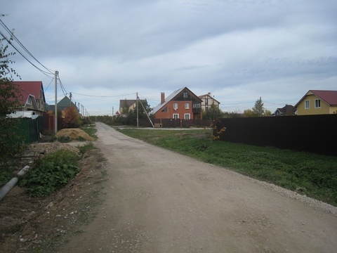 Земельный участок в поселке, 2200000 руб.