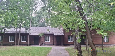 Аренда торгового помещения, 210240 руб.