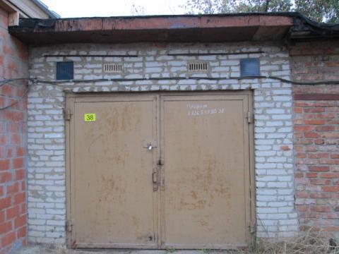 Продается гараж, мкр. Дзержинского, ГСК №1, 550000 руб.