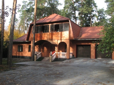 Продается дом 426 кв.м. в пгт Ильинский ул. Октябрьская 23а, 28000000 руб.