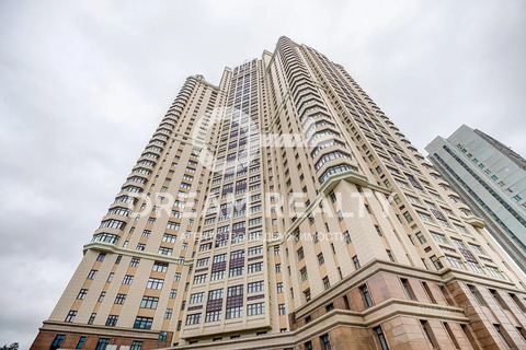 Москва, 3-х комнатная квартира, ул. Давыдковская д.3, 52500000 руб.