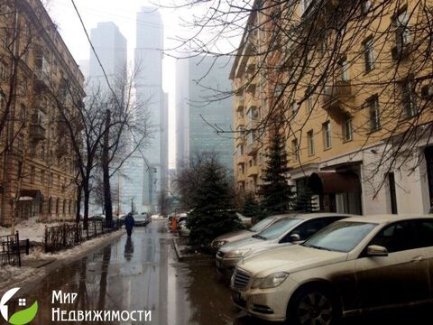 Предлагается нежилое помещение 450 м2, г. Москва, Кутузовский проспект Предлагается нежилое помещение 450 м2, г. Москва, Кутузовский проспект