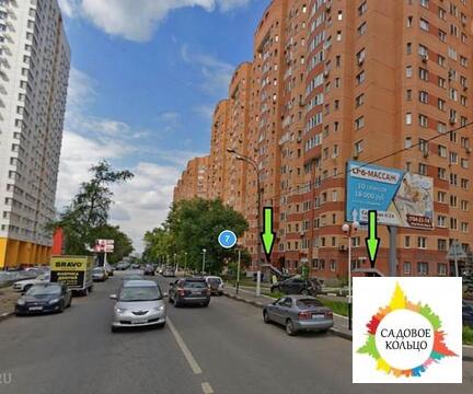 Продажа помещений на первой линии улицы Кирова, парковка перед фасадом, 40000000 руб.