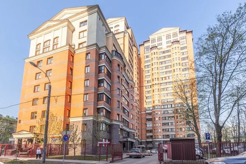Москва, 8-ми комнатная квартира, ул. Парковая 10-я д.20, 230000000 руб.