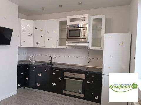 Раменское, 2-х комнатная квартира, ул.Чугунова, д.15Б д., 10 400 000 руб.
