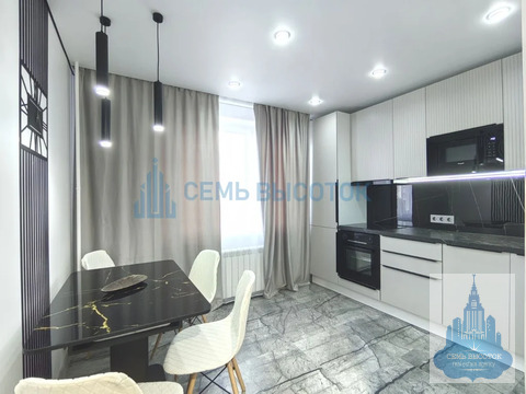 Москва, 2-х комнатная квартира, Нахимовский пр-кт. д.7, к 1, 28500000 руб.