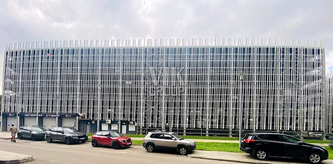 Просторное машино-место рядом с ЖК бизнес класса «Ривер Парк», 1950000 руб.