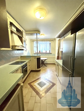 Москва, 3-х комнатная квартира, Весёлая ул. д.35, 26000000 руб.