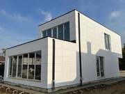 Просторный светлый дом с большими окнами и всеми коммуникациями, 14700000 руб.