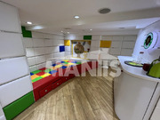 Продажа Торгового помещения на первой линии, 138000000 руб.