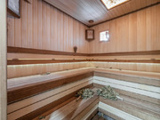 Продажа дома 450.0м с отделкой в 8км от МКАД, 64700000 руб.