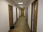 Офисные помещения на разных этажах административного здания, 10800 руб.