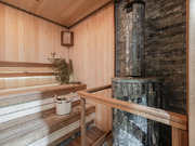 Продажа дома 450.0м с отделкой в 8км от МКАД, 64700000 руб.