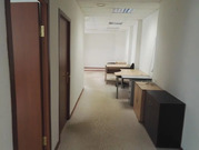 Офисное помещение на втором этаже кирпичного здания, 12000 руб.