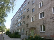 Белоозерский, 1-но комнатная квартира, ул. 60 лет Октября д.16, 2200000 руб.