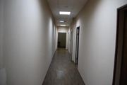 Офисные помещения на разных этажах административного здания, 7500 руб.