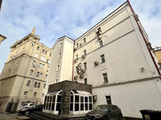 К аренде предлагается пятиэтажный "банковский" особняк, 23200 руб.