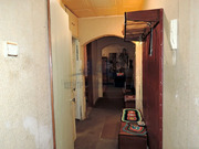 Продажа доли 26.90 кв.м., 3 комнаты в квартире, 1/9 этаж, 2600000 руб.