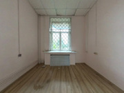 Продажа торгового помещения, ул. Изюмская, 22462000 руб.