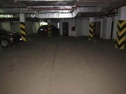 Продаю машиноместо в подземном паркинге в центре города Пушкино, ул. Т, 600000 руб.