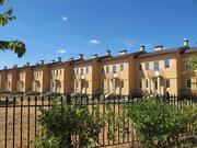 Таунхаус с цокольным этажом в готовом поселке бизнес-класса, 8822200 руб.