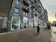 Продажа Торгового помещения на первой линии, 138000000 руб.