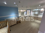 Продажа Торгового помещения на первой линии, 138000000 руб.