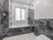 Продажа дома 450.0м с отделкой в 8км от МКАД, 64700000 руб.