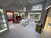 Продажа Торгового помещения на первой линии, 138000000 руб.