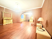 Продается прекрасный трёхэтажный кирпичный жилой дом по ул Щорса 16А, 26950000 руб.