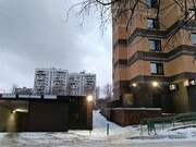 Предлагается машино место 18м2., 900000 руб.