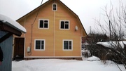 Брусовой дом 9х9 и 1/2 дома в поселке городского типа, 8,3 сот., 1600000 руб.